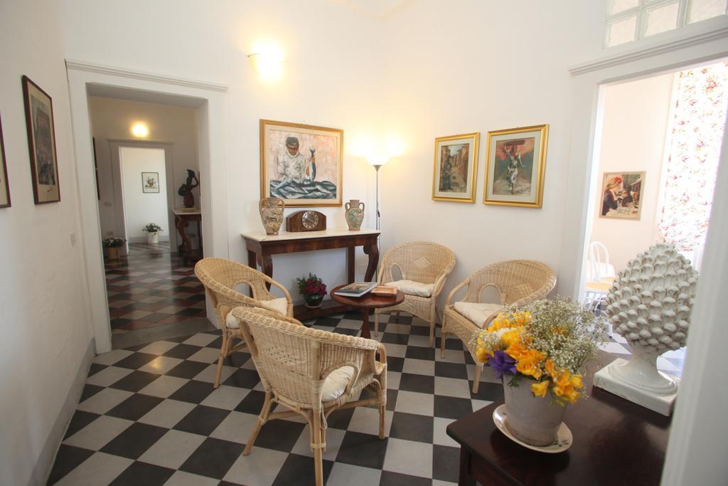 Al Vecchio Castello Bed & Breakfast Тропеа Екстериор снимка